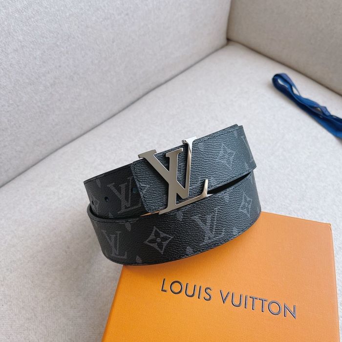 Louis Vuitton Belt 40MM LVB00029